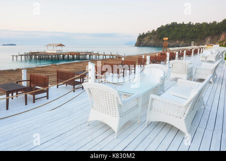 The popular resort with pools and water parks and recreational area along the sea coast. Amara Dolce Vita Luxury Hotel. Resort. Tekirova-Kemer Foto Stock