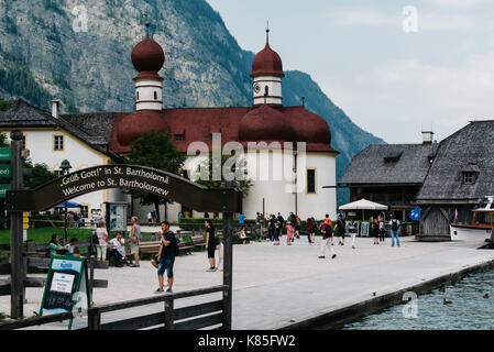 Vista panoramica di San Bartolomeo chiesa nel lago konigssee Foto Stock