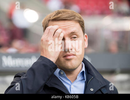 Stoccarda, Deutschland. Xvi Sep, 2017. L'OLAF rebbe (sportdirektor, WOB) fussball 1. Bundesliga, 4. spieltag, VFB Stuttgart (s) - vfl wolfsburg (WOB) 1:0, am 16.09.2017 a Stoccarda/ Deutschland. | verwendung weltweit credito: dpa/alamy live news Foto Stock