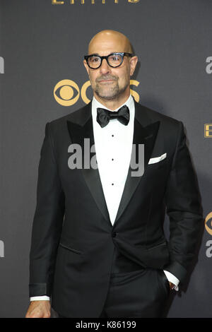 Los Angeles, Califionia, Stati Uniti. 17th settembre 2017. Stanley Tucci Al 69th Emmy Awards Al Microsoft Theatre In California Il 17 Settembre 2017. Credito: Faye S/Media Punch/Alamy Live News Foto Stock