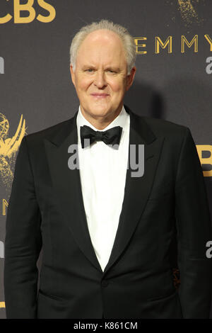 Los Angeles, Califionia, Stati Uniti. 17th settembre 2017. John Lithgow Al 69th Emmy Awards Al Microsoft Theatre In California Il 17 Settembre 2017. Credito: Faye S/Media Punch/Alamy Live News Foto Stock