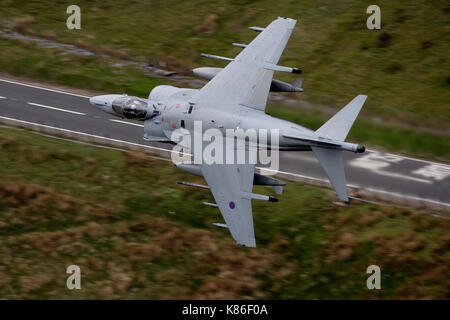 BAe Harrier GR9 ZD438 4Sqn Cottesmore basso livello Bwlch il Galles Centrale Foto Stock