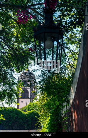 Torre della chiesa del convento di santa clara a Funchal, Madeira Island Foto Stock