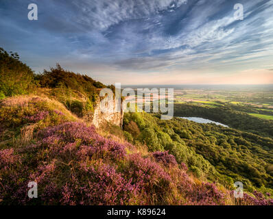 Una splendida vista serale del lago Gormire da Sutton bank. Foto Stock