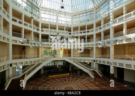 Buergerhalle, atrium Neues Rathaus am friedensplatz a Dortmund, ruhrgebiet, NORDRHEIN-WESTFALEN Foto Stock