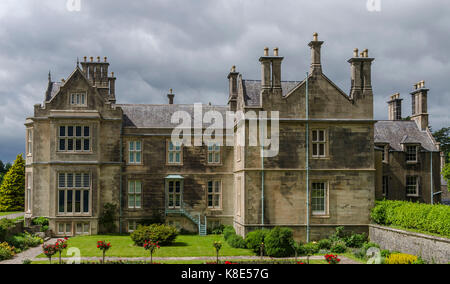 Irlanda, Muckross House nel parco Killarney Nationwide nel ring di Kerry , Irland, Muckross House im Killarney National Park am Ring of Kerry Foto Stock