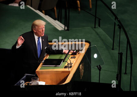 19 settembre-New York, NY: Il presidente degli Stati Uniti Donald Trump si rivolge alla 72nd Assemblea Generale delle Nazioni Unite tenutasi alle Nazioni Unite il 19 settembre 2017 a New York City. Foto di mpi43/MediaPunch Foto Stock