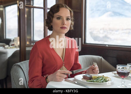 Omicidio NEL film THE ORIENT EXPRESS 2017 Twentieth Century Fox con Daisy Ridley Foto Stock