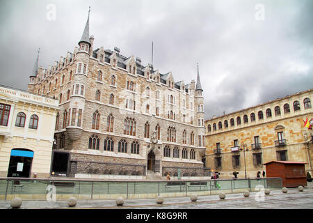 Botines palace di leon, castilla leon, Spagna Foto Stock