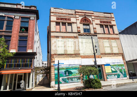 Wilmington North Carolina, North Front Street, quartiere storico, centro, edifici, affari, negozi, murale, NC170518016 Foto Stock