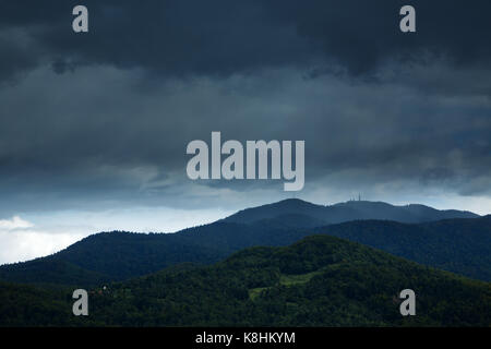 Un bel mix di aria di tempesta su krim montagna, sulla Ljubljansko barje, a sud di Lubiana, Slovenia Ljubljana palude Foto Stock