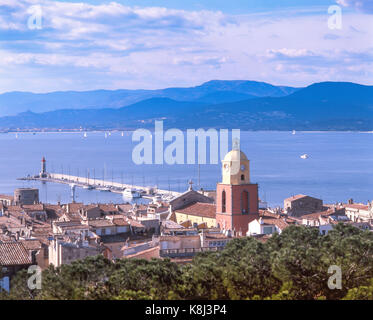 Città Vecchia e il porto da Fort, Saint-Tropez, Var, Provence-Alpes-CÃ'te d'Azur, in Francia Foto Stock