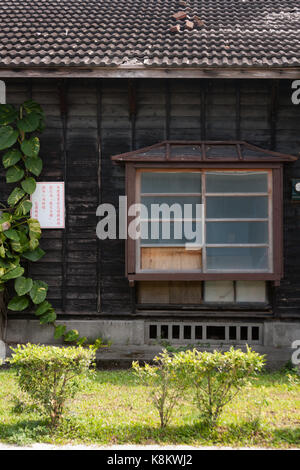 I dormitori risiedeva da ufficiali durante il giapponese era coloniale. Complesso giapponese, county a livello di sito storico, Meilun riverbank, Hualien, Taiwan. Foto Stock