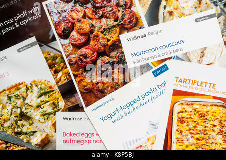 Una selezione di schede ricetta dato via libera da parte dei supermercati. Foto Stock