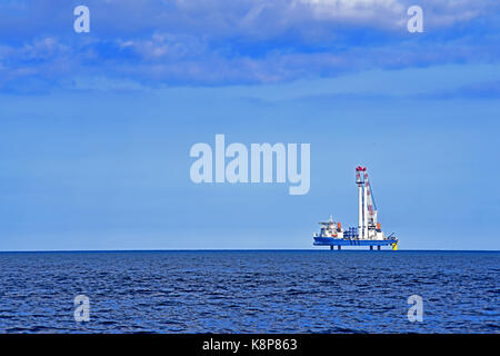 Blyth, Regno Unito. Xx Settembre, 2017. blyth mare del Nord vole au vent jack up turbina eolica piattaforma installer rig credito: wilf doyle/alamy live news Foto Stock