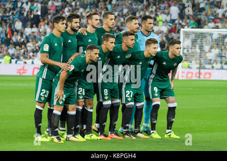 Madrid, Spagna. Xx Settembre, 2017. betis di allineamento durante la liga santander match tra il real madrid e il Betis al Santiago Bernabeu Stadium in Madrid, mercoledì, sep. Xx 2017. Credito: afp7/alamy live news Foto Stock