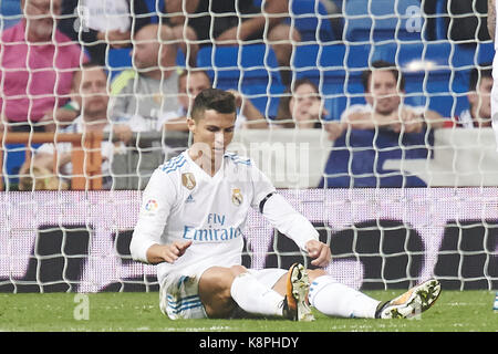 Madrid, Spagna. Xx Settembre, 2017. Cristiano Ronaldo (avanti; Real Madrid) in azione durante la Liga match tra il Real Madrid e il Real Betis Balompie a Santiago Bernabeu il 20 settembre 2017 a Madrid Credit: Jack Abuin/ZUMA filo/Alamy Live News Foto Stock