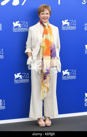 Actrice americano Annette Bening assiste la giuria photocall durante la 74a Venezia Film Festival di Venezia, Italia. 30 agosto 2017 © Paul Treadway Foto Stock