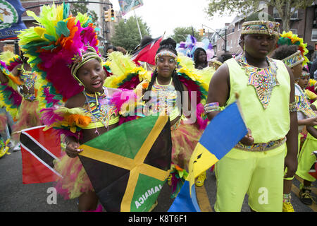 West Indian/Caraibi Kiddies Parade, Crown Heights, Brooklyn, New York. Foto Stock