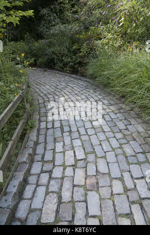 Passerella cobbnlestone presso il parco di Brooklyn NY. Foto Stock