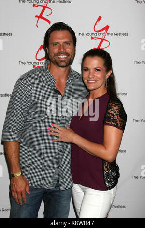 Giovane e irrequieto Fan event 2017 al Marriott burbank convention center il 19 agosto 2017 a Burbank, ca dotata di: Joshua morrow, melissa claire egan dove: di Burbank, California, Stati Uniti quando: 20 ago 2017 credit: nicky nelson/wenn.com Foto Stock