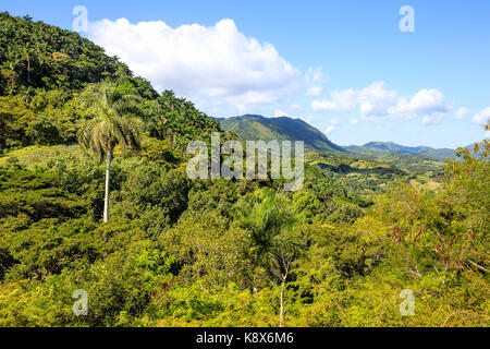 Paesaggio vicino manicaragua nella provincia di Villa Clara, Cuba Foto Stock