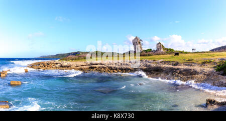 Una formazione di roccia nei pressi della città di Santa Cruz del Norte, Cuba Foto Stock