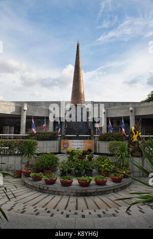 Il 14 ottobre memorial, bangkok, Thailandia Foto Stock