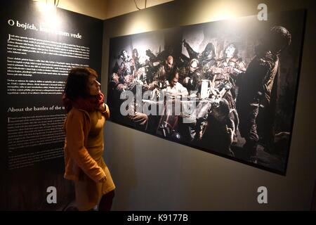 Brno, Repubblica ceca. Xxi Sep, 2017. Una parte di tale esposizione jeden kmen (l'una tribù) è visto nella città di Brno museum, Brno, Repubblica ceca, il 21 settembre 2017. Il exhibiton invita i visitatori a una spedizione in un mondo di orchi come quelli scritti da j. r. r. tolkien. Credito: vaclav salek/ctk foto/alamy live news Foto Stock