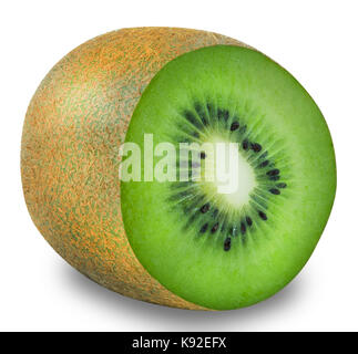 Fetta di succosa delizioso e sano ripe kiwi, isolati su sfondo bianco Foto Stock