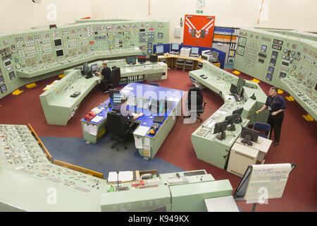 La sala di controllo al nucleare di Hunterston B Power Station in West Kilbride, Scozia Foto Stock