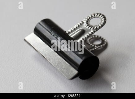 Vecchio Vintage British Bulldog Clip - fabbricato in Inghilterra Foto Stock
