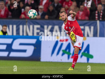 Daniel brosinski (Magonza), 20 settembre 2017 - CALCIO : tedesco 'bundesliga' match tra 1. FSV Mainz 05 2-3 tsg 1899 hoffenheim a opel arena in Mainz, Germania. (Foto di Maurizio borsari/aflo) Foto Stock