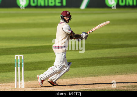 Londra, Regno Unito. Il 22 settembre, 2017. Peter Trego battuta per il Somerset contro Surrey il giorno 4 della contea di Specsavers gara di campionato al ovale. Credito: David Rowe/Alamy Live News Foto Stock