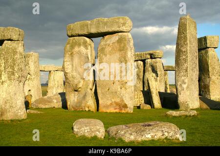 Stonehenge Sarsen Trilathon & Bluestones Foto Stock