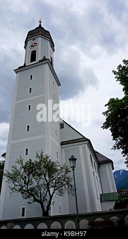 Chiesa parrocchiale di st. martin o la chiesa Martinskirche di Garmisch - Partenkirchen Germania Foto Stock
