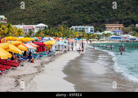 Philipsburg, Sint Maarten. Scena di spiaggia. Foto Stock