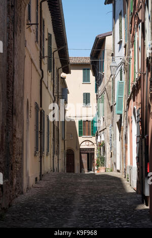 Brisighella (ravenna, emilia romagna, italia): vecchia strada tipica Foto Stock