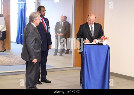 Onu, new york, Stati Uniti d'America. 23 Sep, 2017. yemen presidente abdrabuh mansour hadi incontrato onu sec-gen Antonio Guterres. Credito: Matthew russell lee/alamy live news Foto Stock