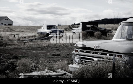 Abbandonate le vetture e autocarri fuori ellensburg, washingtom, Stati Uniti d'America. Foto Stock