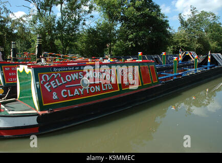 Lavoro imbarcazioni strette, braunston, Grand Union Canal, daventry, Northamptonshire, Inghilterra, UK, Regno Unito, Europa. Foto Stock