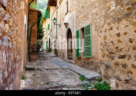 Deia village a Maiorca, SPAGNA Foto Stock