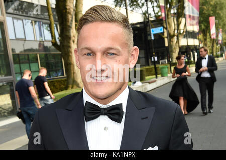 Jens toornstra durante il 2017 football di gala in studio 21 a hilversum, Paesi Bassi. (Per solo uso editoriale) dotata di: Jens toornstra dove: hilversum, Paesi bassi quando: 21 ago 2017 credit: olandese press photo/wenn.com Foto Stock