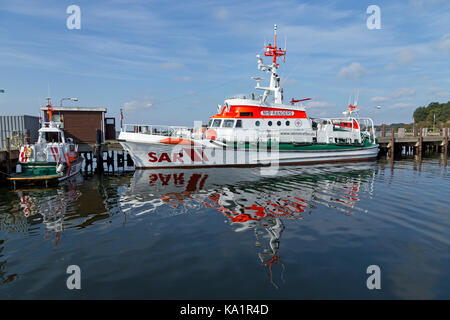 SAR barca al porto, Maasholm, Schlei, Schleswig-Holstein, Germania Foto Stock