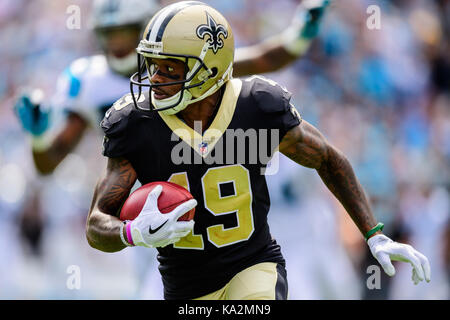 New Orleans Saints wide receiver Ted Ginn Jr (19) durante la NFL partita di calcio tra New Orleans Saints e Carolina Panthers domenica 24 settembre, 2017 a Charlotte, NC. Giacobbe Kupferman/CSM Foto Stock