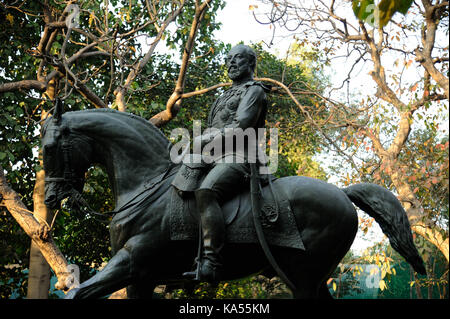Statua in pietra nera del Principe di Galles, Re Edoardo VII, Victoria Garden, Bombay, Mumbai, Maharashtra, India, Asia Foto Stock