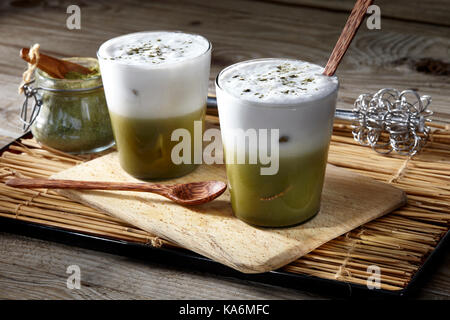 Iced matcha tè cappuccino Foto Stock