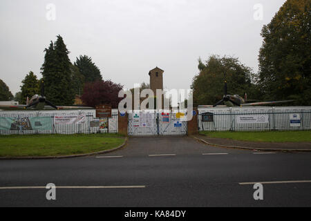 Biggin Hill, Regno Unito. Xxv Sep, 2017. St George's RAF Cappella è chiusa e schermato come inizio del lavoro sulla Biggin Hill Memorial Museum che ha ricevuto un £2milioni di concessione da parte del Patrimonio del fondo della lotteria (HLD) Credito: Keith Larby/Alamy Live News Foto Stock