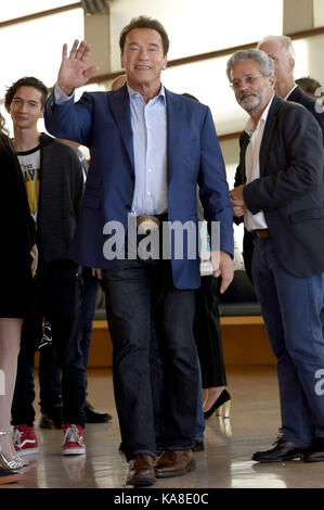 San Sebastian, Spagna. 25 Settembre 2017. Arnold Schwarzenegger partecipa alla fotocellula 'Wonder of the Sea 3D' durante il sessantacinquesimo Festival di San Sebastian il 25 settembre 2017 a San Sebastian, Spagna. | Verwendung weltweit Credit: dpa/Alamy Live News Foto Stock