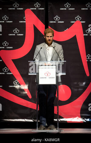 Il principe Harry parlando all'istituto canadese per militari e il veterano la ricerca sanitaria (cimvhr) conferenza presso il centro beanfield a Toronto in Canada. Foto Stock